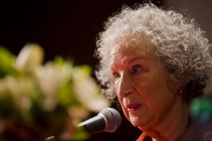 Margaret Atwood en la BN