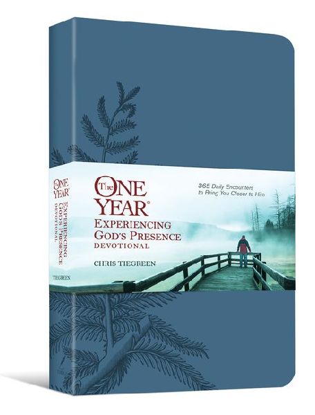 The One Year Experiencing Gods Presence Devotional: 365 Daily Encounters to Bring You Closer to Him