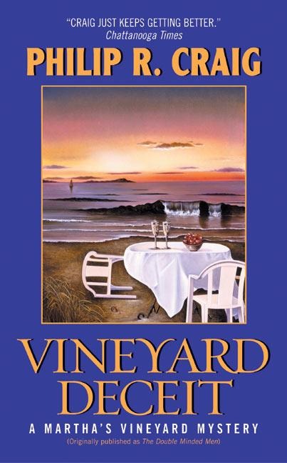 Vineyard Deceit: A Marthas Vineyard Mystery