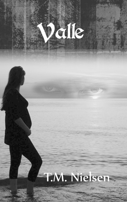 Valle: Book 2 of the Heku Series