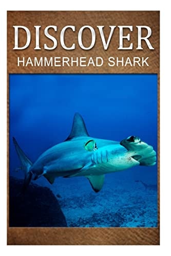 Hammerhead Shark - Discover Early Reader's Wildlife Photography Book