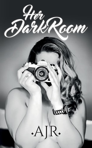 Her DarkRoom