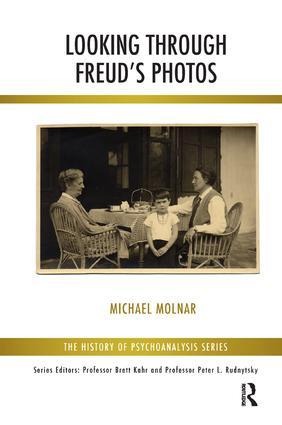 Looking Through Freud's Photos