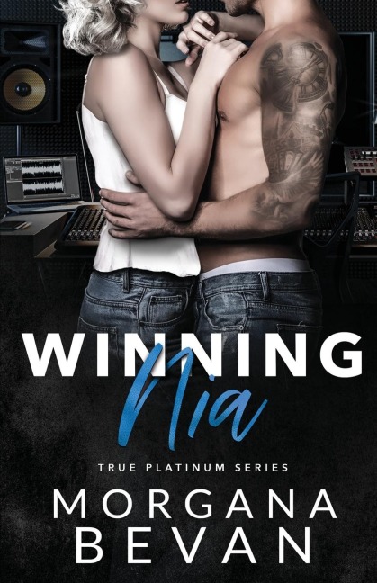 Winning Nia: A Second Chance Rock Star Romance