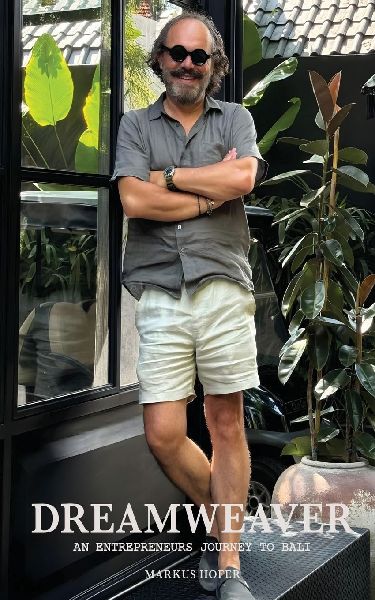 Dreamweaver: The Bohemian Entrepreneurs Odyssey of Turning Dreams into Reality