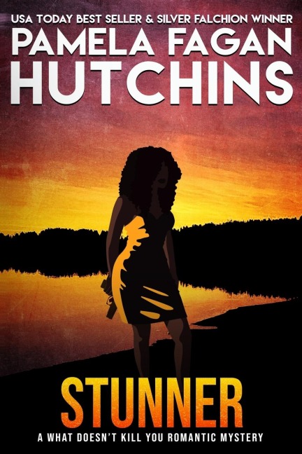 Stunner (Ava #2): A What Doesnt Kill You Romantic Mystery