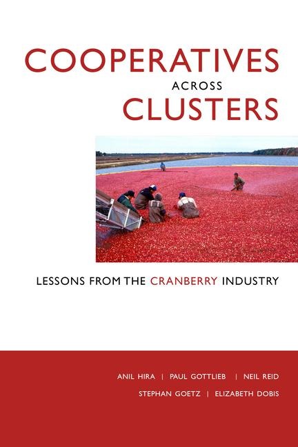 Cooperatives Across Clusters: Lessons from the Cranberry Industry