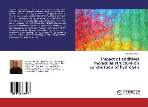 Impact of additives molecular structure on combustion of hydrogen