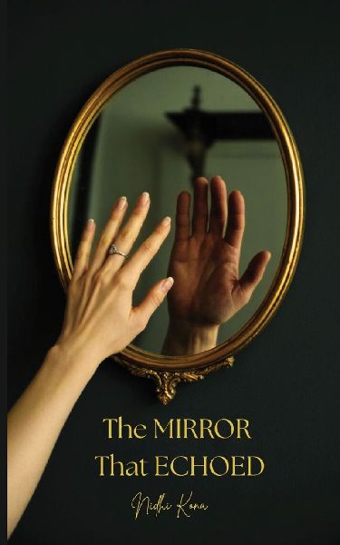 The Mirror That Echoed: A sweet romantic mystery