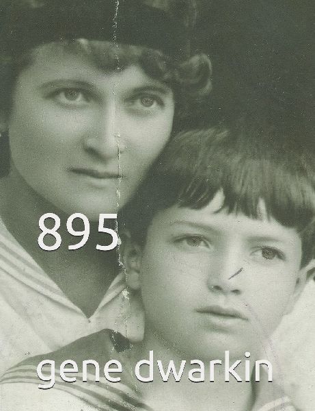 895
