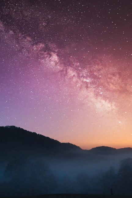 Galaxy Journal: 212 page lined diary/notebook for gratitude, dreams, and manifesting