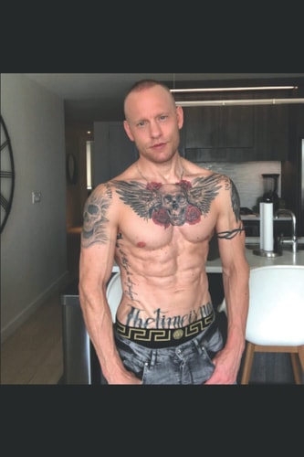 A Journey Into Accepting of What Is A Sitdown With Aaron Savvy